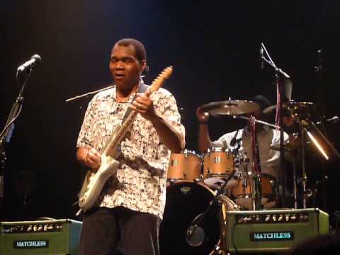 Robert Cray Band - La Cigale 2014
