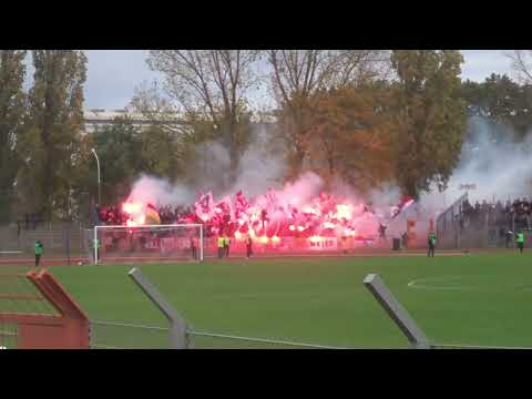 Stahl Brandenburg- BSC Süd 05   1-0 , 2025 Einlauf der Teams, 6.Liga