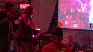 Rey Ruiz - Aqui Estoy Yo (en vivo)