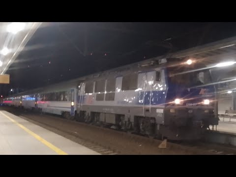 Odjazd EP09-007 z IC Przemyślanin z Poznania do Świnoujścia 