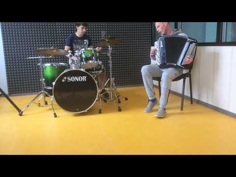 The Chicken - Jaco Pastorius (Pee Wee Ellis)