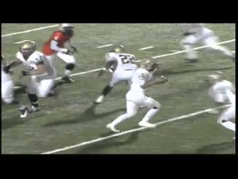 Mill Creek QB Daniel David scrambles to go 16 yards untouched, increasing Mill Creek's lead to 21-7