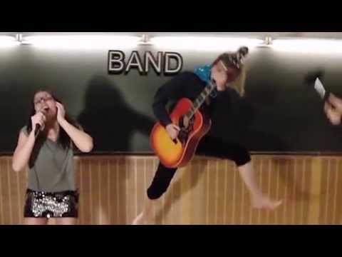 Nablarevyens undergrupper