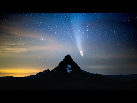 Comet Neowise Timelapse into Sunrise Over Oregon