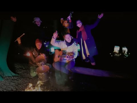 Magusto Poets- Farolito