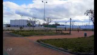 preview picture of video 'Polideportivo Municipal Torre de Miguel Sesmero.'