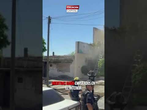 Encapuchados incendian imprenta con artefactos explosivos en la colonia Los Pinos, en Culiacán