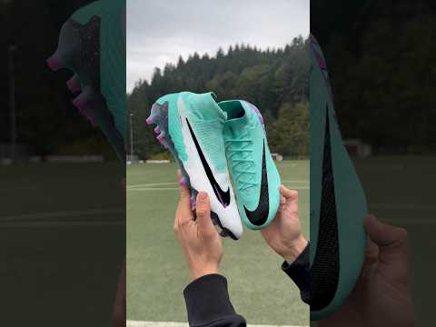 Phantom GX VS Mercurial Superfly 🤔 #footballboots #fussballschuhe #football