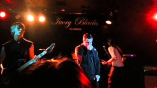 Straight From Hell - Live Wire (Mötley Crüe Cover)