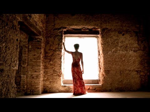 Clarisse Albrecht - Não Posso Parar - Official Music Video
