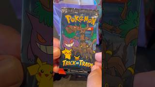 Trick or Trade!? I didn’t know these existed! #pokemon #pokemoncards #pokemontcg #trickortrade