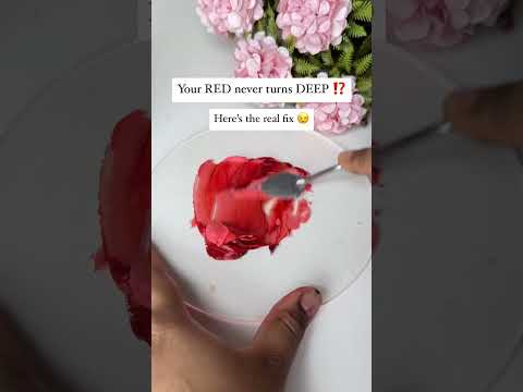 Here’s the secret to the deep red colour for your cakes. Check out the description!☺️