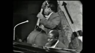 Cry the Blues | Willie Dixon - Sittin' and Cryin' the Blues (Live