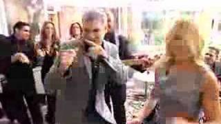 Taylor Hicks "Takin It To The Streets"