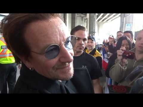 Meeting Bono on his birthday - Vancouver, Canada - BC Place - May 10, 2017