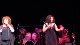 MARY  WILSON  OF  THE  SUPREMES FLOY  JOY  @FAIRFIELD  CROYDON  LONDON   05  03  11