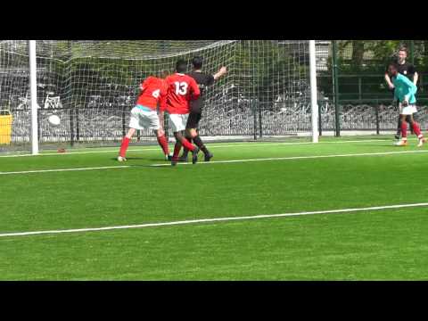 7 mei 2016 Saestum A2 - VV De Meern A2 com 1-20 Doelpunt Tim, assist Abel (0-7)