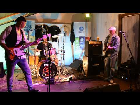 Katapult Revival Morava - Katapult Revival Morava - Hlupák váhá Live HD video - Dubnica na