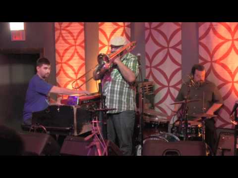 Akashic Record (02 Crawlin) Wonder Bar 4_15_12