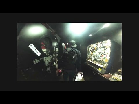 Prezident mit Kamikazes - Feiern wie sie fallen (prod. v. Kamikazes)