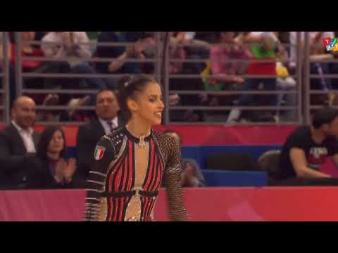 World Cup Sofia 2019   Italy 2 Hoops + 2 Clubs EF