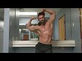 Physique update flexing/posing amazing chest pump