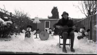 WINTER CLOTHES - Tom Billington