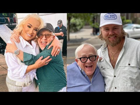 Country Stars Pay Tribute To Leslie Jordan