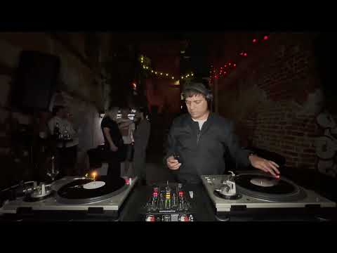 Arthur Weis RTS.FM x Paranoia Bar Kazan