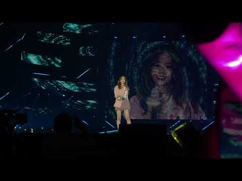 180422 Taeyeon(태연)  Best of Best concert in Taipei - starlight