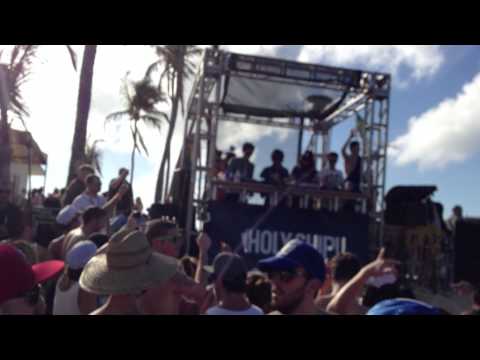 JUSTICE / Boys Noize / Gesaffelstein - D.A.N.C.E - Private Island Beach Party - Holy Ship 2013