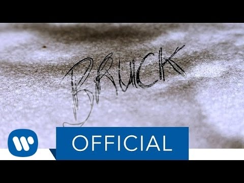 BRUCK - Kreide auf Asphalt (Official Video)
