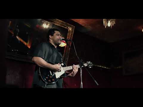 Jeremy Alexander - Right Next To You (Live @ Bar Lubitsch)