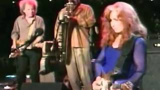 Bonnie Raitt &amp; Roy Rogers Gnawin&#39; On It