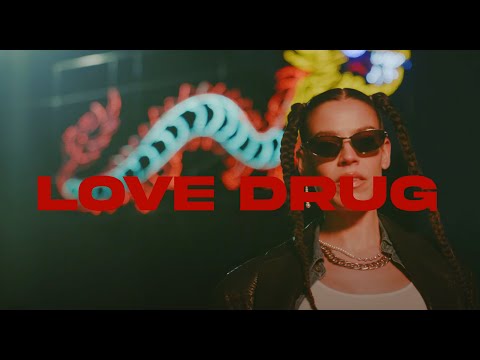 LOVE DRUG - Eva Shaw & Thouxanbanfauni [OFFICIAL MUSIC VIDEO]