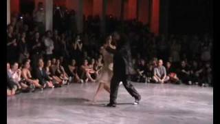 Mariano Chicho Frumboli y Juana Sepulveda - Nueve puntos