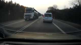 preview picture of video 'CLS cut off by Renault Kangoo'