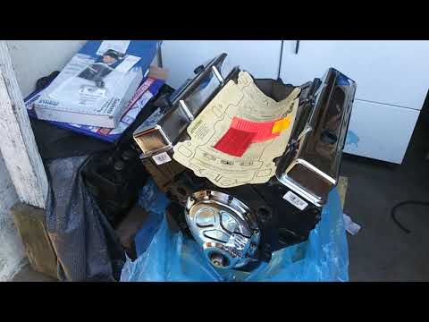 Marty Bacardi unboxing his new Chevy 350 crate motor from auto zone