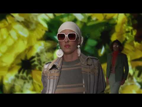 DAKS SS19 Milan Show