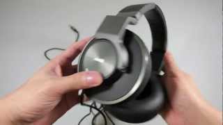 Video thumbnail for AKG K550 Closed Back Headphones Unboxing by CamCrunch