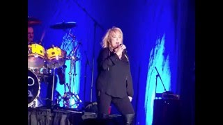 Tanya Tucker &quot;Lizzie And The Rainman&quot; live in Shipshewana, IN 1-29-16