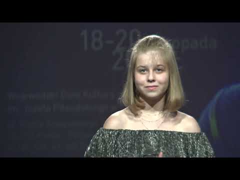 MARIKA KOWALSKA - Festiwal Piosenkarzy im. H.Morysa i A.Litwina - WDK Kielce  "Stand up for love"