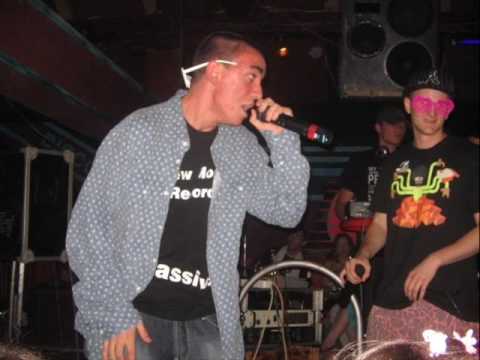 Comma feat Massive Nikome ni rech