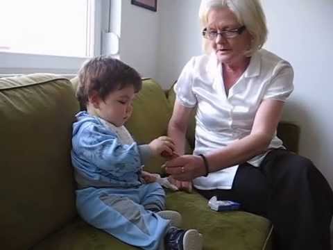 Milance tucanje jajima