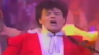Gary Glitter - Another Rock n&#39; Roll Christmas (Music Video)