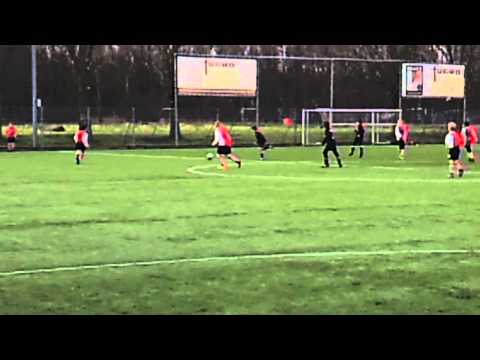 RKAVV E4 (za) vs. HBS E6 (za) 8-2-2014 13:35