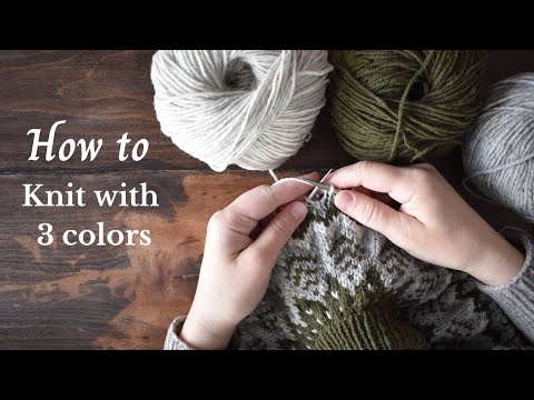 Knitting three color colorwork
