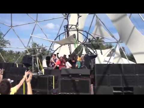 Manuel de la mare& Alex kenji