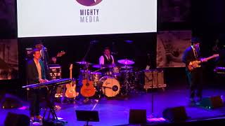 Outside Villanova, Eric Hutchinson, Seattle, WA, 2018