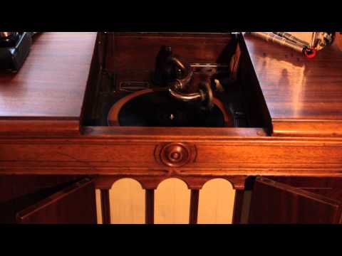 Two Faced Woman - Hal Kemp 1933